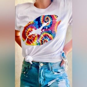 New Tie Dye Lips Tee
